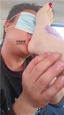 【雪儿陛下】车内调-舔脏鞋白袜玉足 JS250227-24 网友原创 第8张
