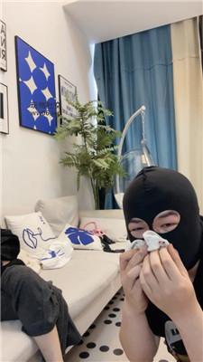 【香芋朱朱】骑马狗爬/重度sp/脚踩喂食/舔小白鞋白袜 JS250222-9 网友原创 第7张