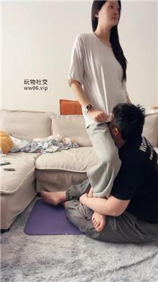 【埋汰】美足踩虐废物家奴 JS250217-8 艾彩调教库 第13张
