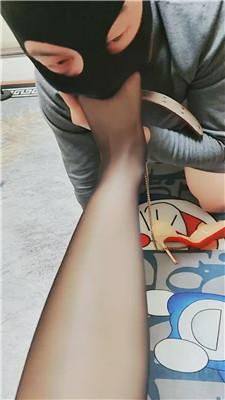 【平凡】骑马狗爬/黑丝高跟狂舔 JS250228-24 艾彩调教库 第14张