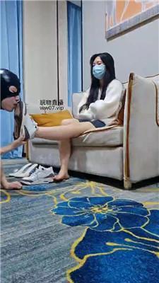 【上头姐妹团】素人大学生-强制闻鞋子 JS250303-27 艾彩调教库 第4张