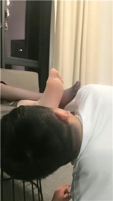 【诗琪】沉浸式-黑丝裸足狂舔 JS250302-25 艾彩资料库 第3张