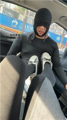 【素人挖掘机】户外开发休闲鞋小姐姐车内调 JS250302-18 艾彩调教库 第4张