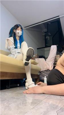 【奶味小仙女】肉丝脚捂脸深喉/舔超脏鞋底/全体重踩 bf49319-HD绳艺资源网
