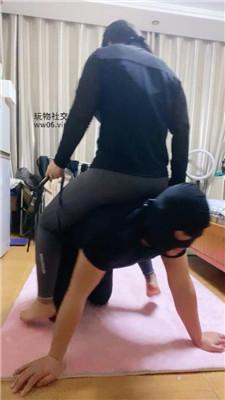 【小姨】夹子虐乳/狗链遛狗/散鞭抽打 JS250111-13 艾彩调教库 第9张