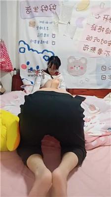 【广西木木】可爱小主坐狗背虐/踩踏 JS250109-26 艾彩调教库 第6张