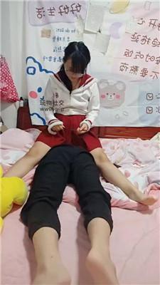 【广西木木】可爱小主坐狗背虐/踩踏 JS250109-26 艾彩调教库 第15张