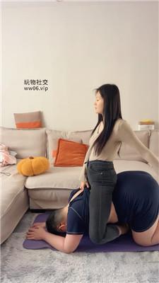 【埋汰】牛仔裤坐脸/原味棉袜脚踩虐 JS250109-31 艾彩调教库 第10张