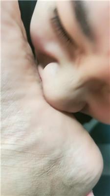 【兔兔m】母畜男S-伺候主人回家 JS250111-3 艾彩调教库 第5张