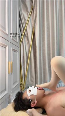 【丫丫】运动鞋肉丝全体重踩踏 bf49204 艾彩调教库 第18张