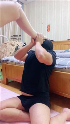 【小姨】高跟踩/虐乳/白丝脚喂酸奶舔 JS250109-25 艾彩调教库 第4张