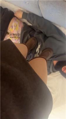 【九月】长靴踩踏/舔脏鞋/滴蜡/坐脸窒息 bf49183 艾彩调教库 第10张