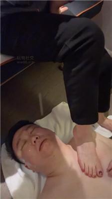 【金融女主】漱口水浓痰口水吐满脸 JS250109-11 艾彩调教库 第5张