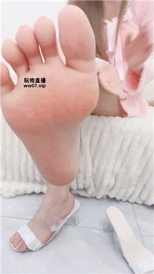 【女神mio】裸足拍手    250314-19 艾彩调教库 第10张