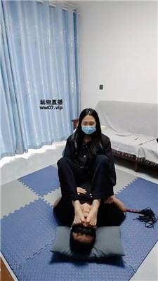 【木子】重度鞭打踩踏狗继父 JS250315-18 艾彩调教库 第10张