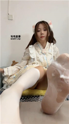 【兔兔酱】口水脏白丝    250312-15 艾彩调教库 第8张