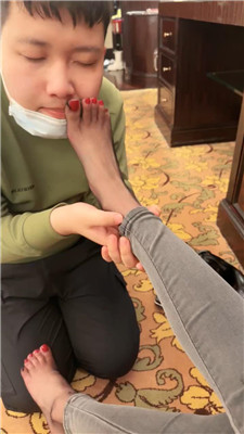 【苒溪】车模S-长靴美腿虐杀贱奴【上】 bf51292 艾彩调教库 第20张