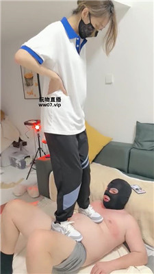 【车厘子】学生主-运动鞋踢踹踩老师 bf51299 艾彩调教库 第6张