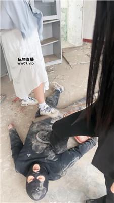 【大小姐】户外-荒废教室惩罚学生奴【下】 JS250312-4 艾彩调教库 第15张