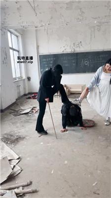 【大小姐】户外-荒废教室惩罚学生奴【下】 JS250312-4 艾彩调教库 第6张