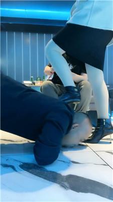 【斯羽情侣主】KTV-情侣主-脏鞋踩虐绿帽【双视角版】 JS250318-12 艾彩调教库 第3张