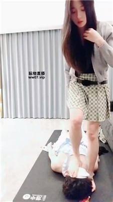 【抚兮】抽耳光/鞭打/舔圣水【完整版】 JS250318-11 艾彩调教库 第8张