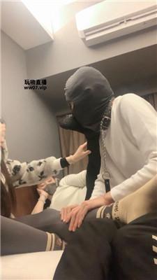 【宝娜】双S-原味棉袜脚踩虐 bf51495 艾彩调教库 第10张