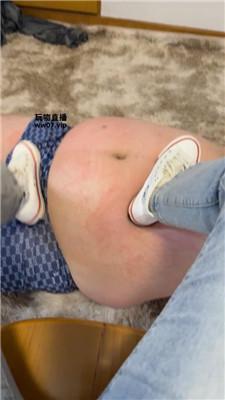 【佳佳】帆布鞋全体重踩踏 bf51496 艾彩调教库 第6张