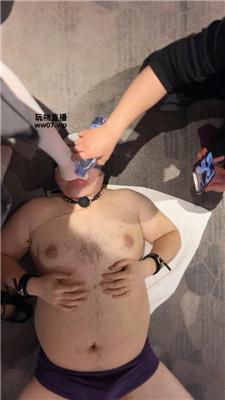 【Wh情侣】悲惨绿帽奴的下场【双视角版】JS250317-32 艾彩调教库 第10张
