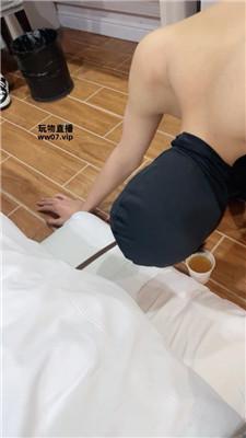 【小凤梨】纹身小妹白袜玉足舔 JS250316-9 艾彩调教库 第5张