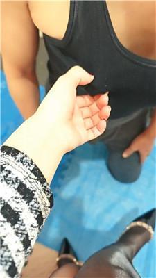 【魅影】电击虐乳/黑丝高跟恋足舔 JS250315-42 艾彩调教库 第2张