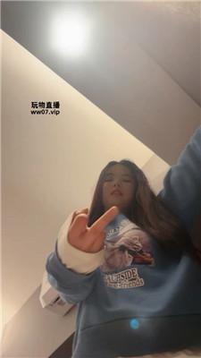 【球球】白袜脚踩虐/坐脸窒息 JS250316-10 艾彩调教库 第10张