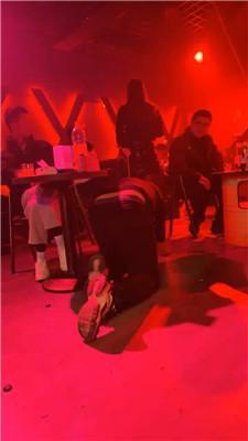 【三千女王】多S-圈内酒吧轮流处刑 bf51425 艾彩调教库 第4张
