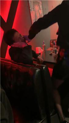【三千女王】多S-圈内酒吧轮流处刑 bf51425 艾彩调教库 第6张