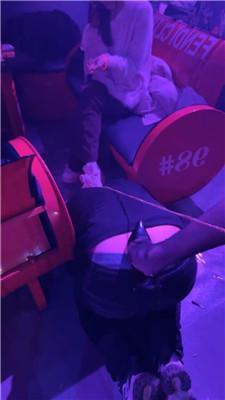 【三千女王】多S-圈内酒吧轮流处刑 bf51425 艾彩调教库 第5张