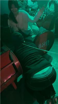 【三千女王】多S-圈内酒吧轮流处刑 bf51425 艾彩调教库 第7张