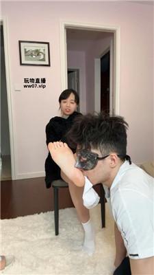 【奶豆包】可爱女友白袜脚羞辱 JS250316-29 艾彩调教库 第15张