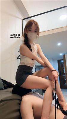 【楚楚】吮吸脚趾缝/高跟踩踏 bf51684 艾彩调教库 第14张