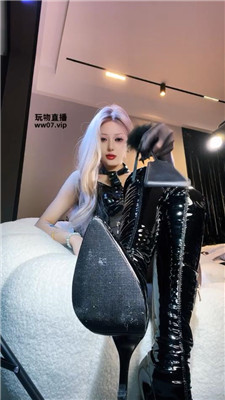 【龙妈】你怎么一股小狗味    250322-7 艾彩调教库 第6张