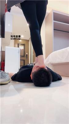 【怡宝】超美玉足捂脸窒息 bf51613 艾彩调教库 第8张