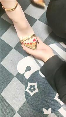 【判官兔主】高跟踩踏-近距离舔脏鞋 JS250323-22 艾彩调教库 第4张