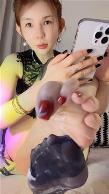 【欣妍】反差脚底超强拉丝    250322-18 艾彩调教库 第8张