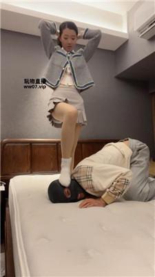 【伊未】脏臭白袜踩踏-坐脸 bf51662-HD绳艺资源网