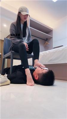 【怡宝】超美玉足捂脸窒息【续集】 bf51614 艾彩调教库 第5张