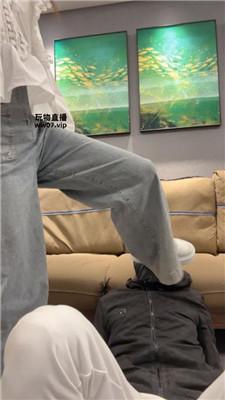 【Anna】俄罗斯混血S-小白鞋踩-牛仔裤坐脸挍 bf51618 艾彩调教库 第11张