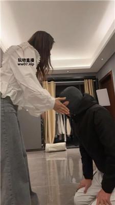 【Anna】俄罗斯混血S-小白鞋踩-牛仔裤坐脸挍 bf51618 艾彩调教库 第18张