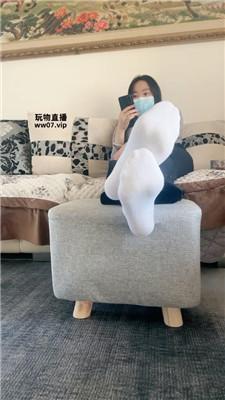 斯羽情侣主 白袜脚踩绿帽家奴 JS250322-10 艾彩调教库 第7张