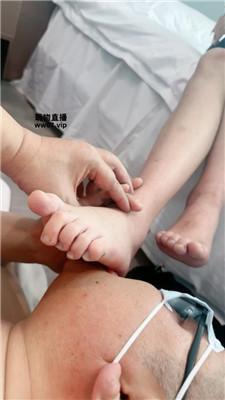 少主 JK主-喜欢舔脚的老师狗 JS250322-11 艾彩调教库 第14张