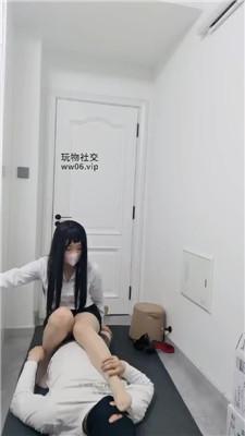 甜馨老师 白领S-高跟肉丝美腿踩虐 JS250321-24 艾彩调教库 第6张