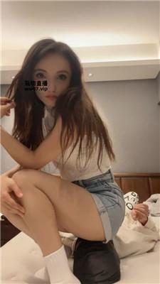 Anna 俄罗斯混血S-白袜蹂躏踩 bf51584 艾彩调教库 第6张